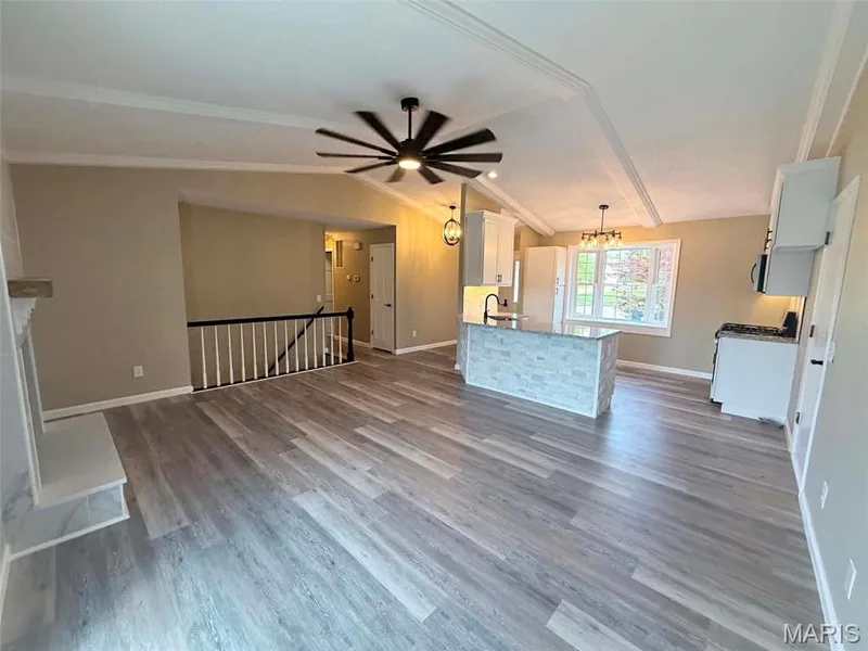 1068 Apricot Drive, St Charles, MO 63301 — listing photo 13 of 29