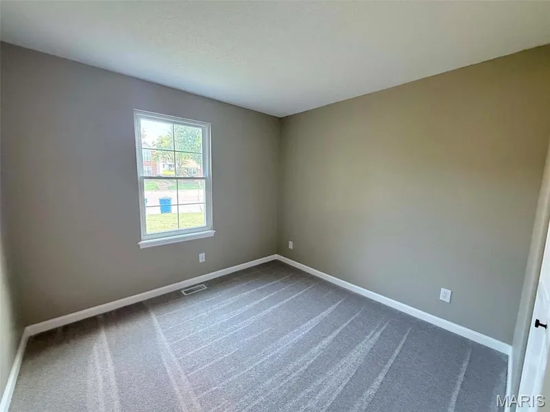 1068 Apricot Drive, St Charles, MO 63301 — listing photo 16 of 29
