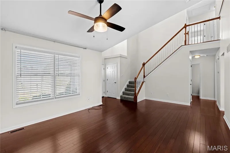 51 E Homefield Point Court, O'Fallon, MO 63366 — listing photo 5 of 35