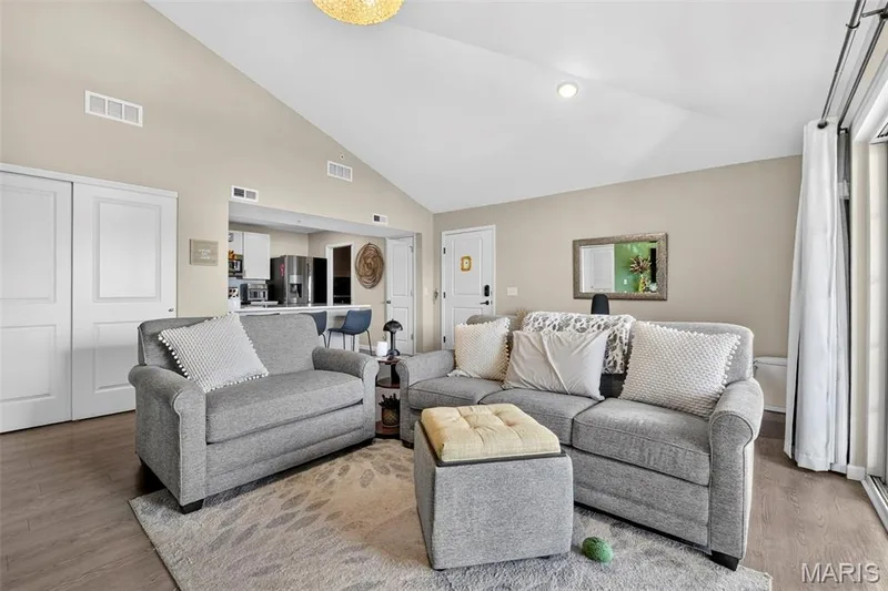 232 Bordeaux Way, St Peters, MO 63376 — listing photo 15 of 30