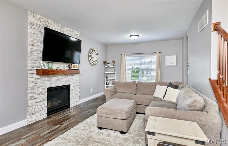 103 Marigold Meadows, O'Fallon, MO 63368 — listing photo 7 of 49