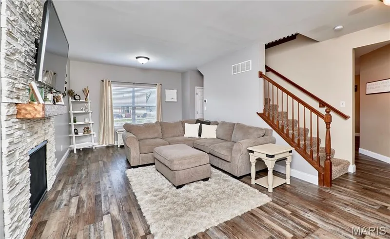 103 Marigold Meadows, O'Fallon, MO 63368 — listing photo 8 of 49