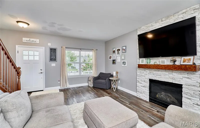 103 Marigold Meadows, O'Fallon, MO 63368 — listing photo 12 of 49