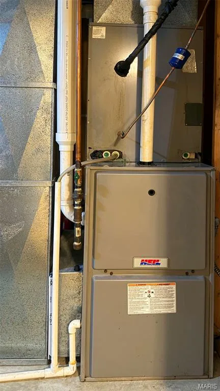 high efficiency furnace and AC — 213 Woodland Place Court, St Charles, MO 63303