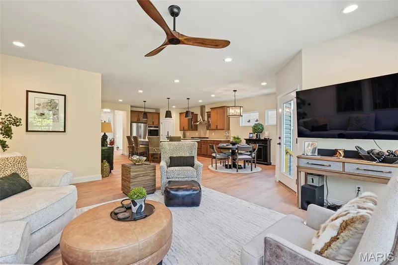 247 Cambium Court, St Charles, MO 63385 — listing photo 11 of 25