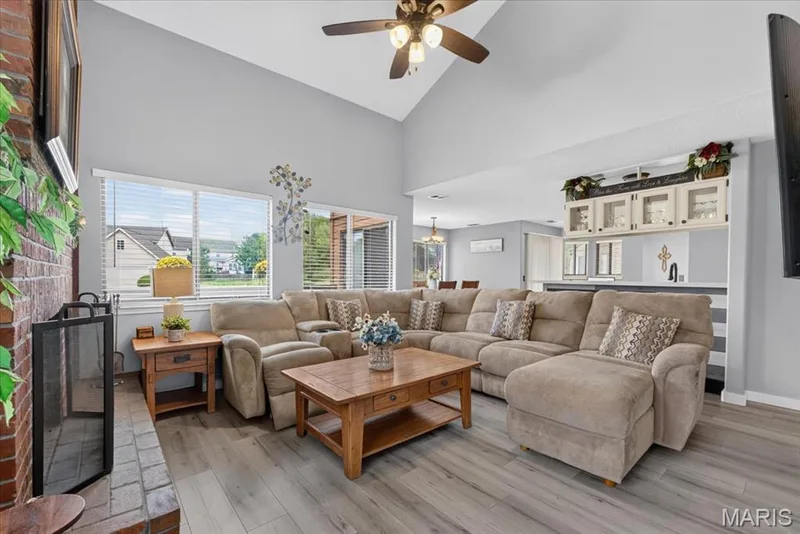 1710 Hemingway Lane #B, Weldon Spring, MO 63304 — listing photo 7 of 38