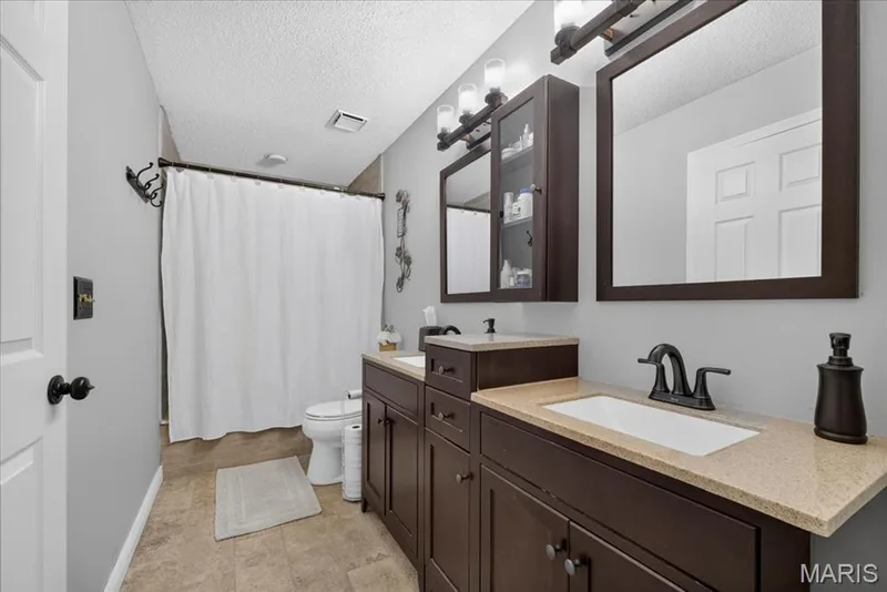 1710 Hemingway Lane #B, Weldon Spring, MO 63304 — listing photo 21 of 38