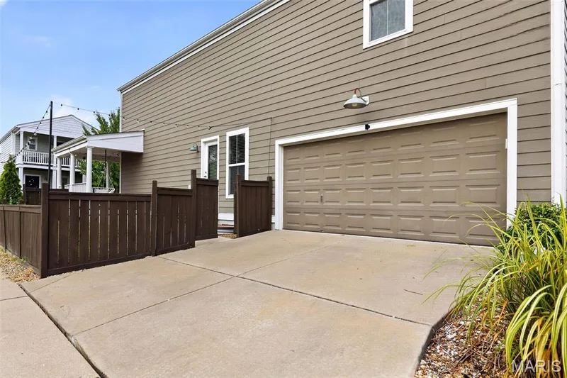 2 car garage — 3213 Camp Street, St Charles, MO 63301