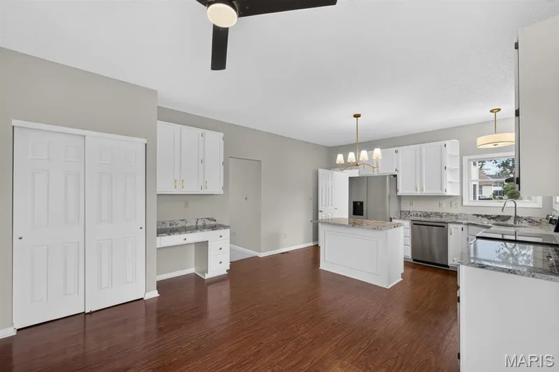 2340 Quaint Cottage Drive #1216, O'Fallon, MO 63368 — listing photo 17 of 47