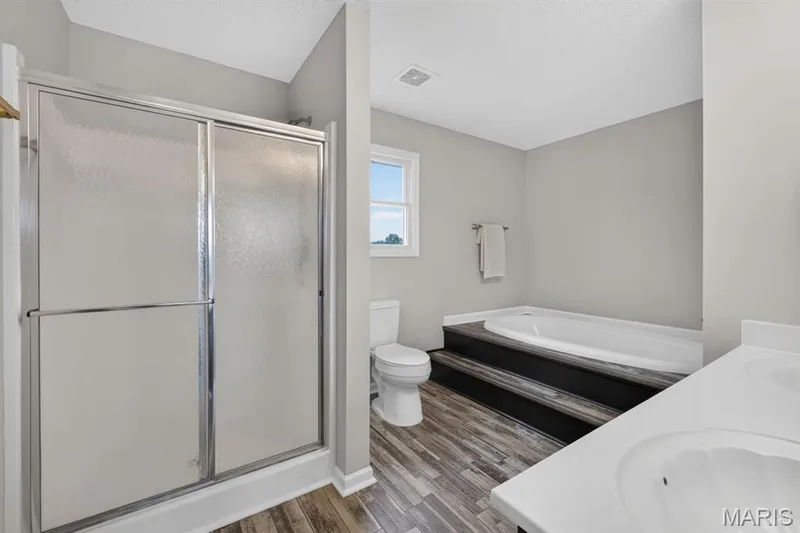 2340 Quaint Cottage Drive #1216, O'Fallon, MO 63368 — listing photo 36 of 47