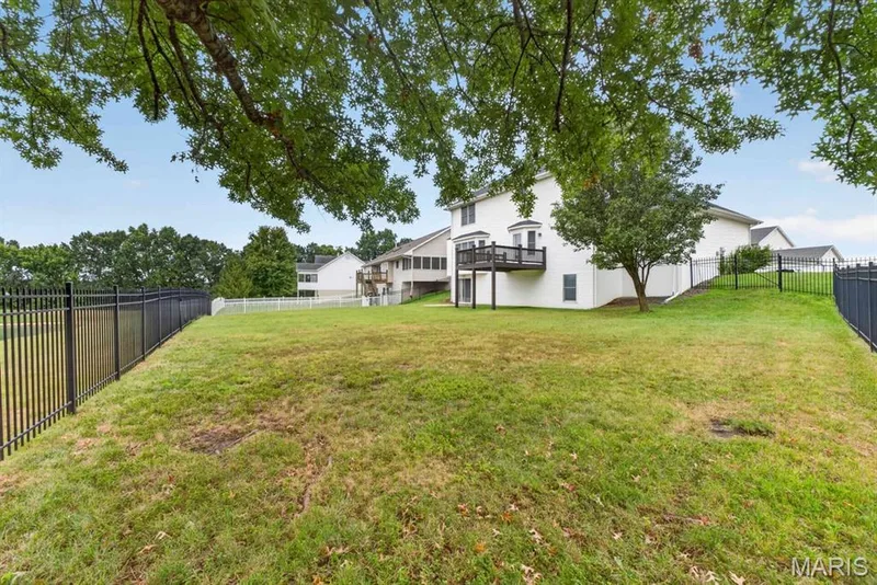 2340 Quaint Cottage Drive #1216, O'Fallon, MO 63368 — listing photo 41 of 47