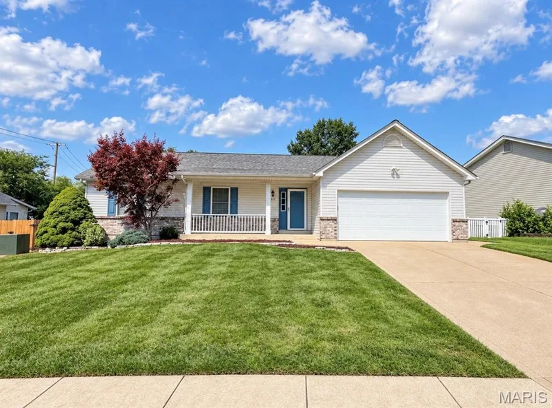 2602 Babble Creek Lane, O'Fallon, MO — listing photo 1
