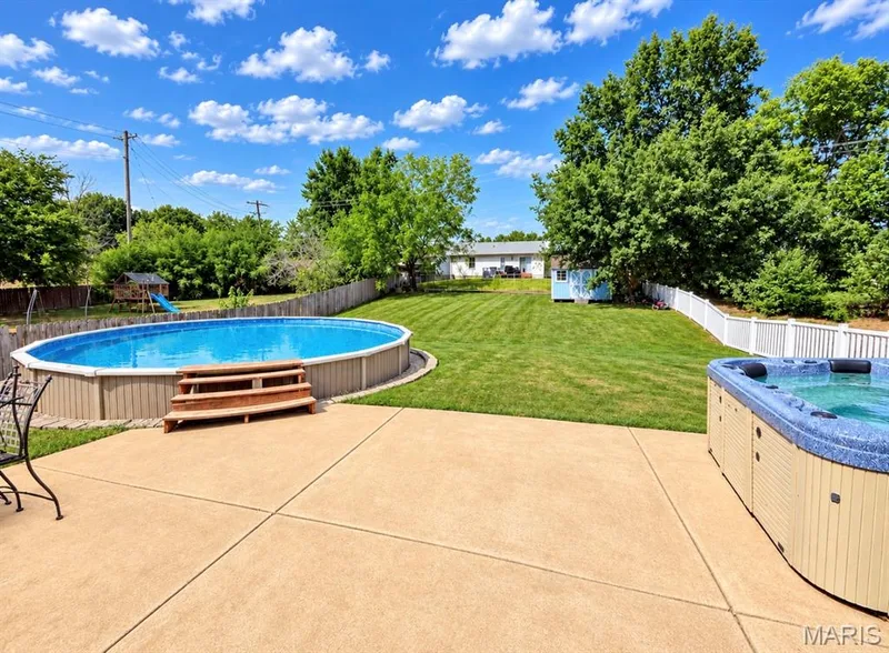 2602 Babble Creek Lane, O'Fallon, MO 63368 — listing photo 5 of 54