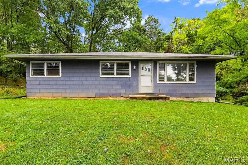 18651 Saint Albans Road, Wildwood, MO 63038 — listing photo 2 of 41