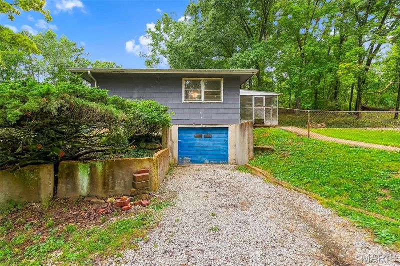 18651 Saint Albans Road, Wildwood, MO 63038 — listing photo 4 of 41