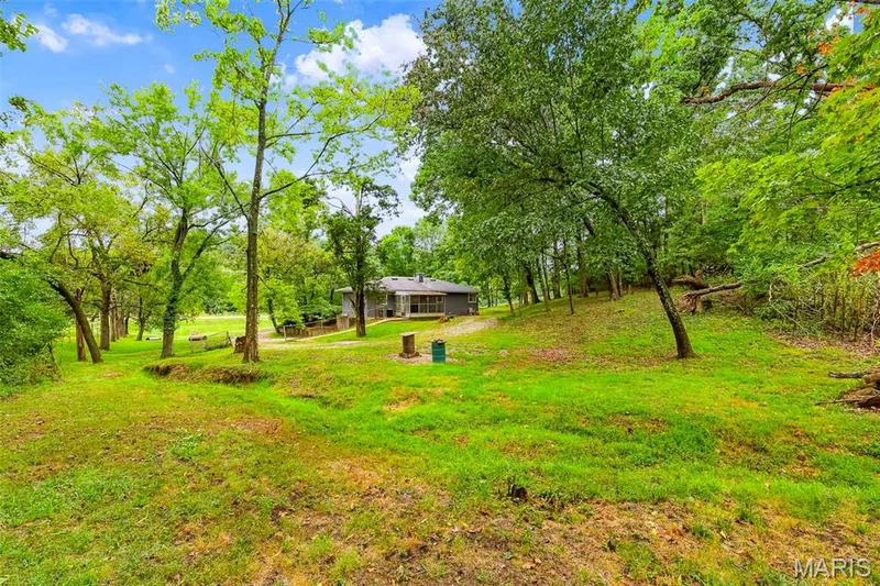 18651 Saint Albans Road, Wildwood, MO 63038 — listing photo 6 of 41