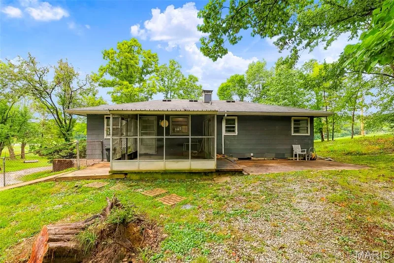 18651 Saint Albans Road, Wildwood, MO 63038 — listing photo 8 of 41