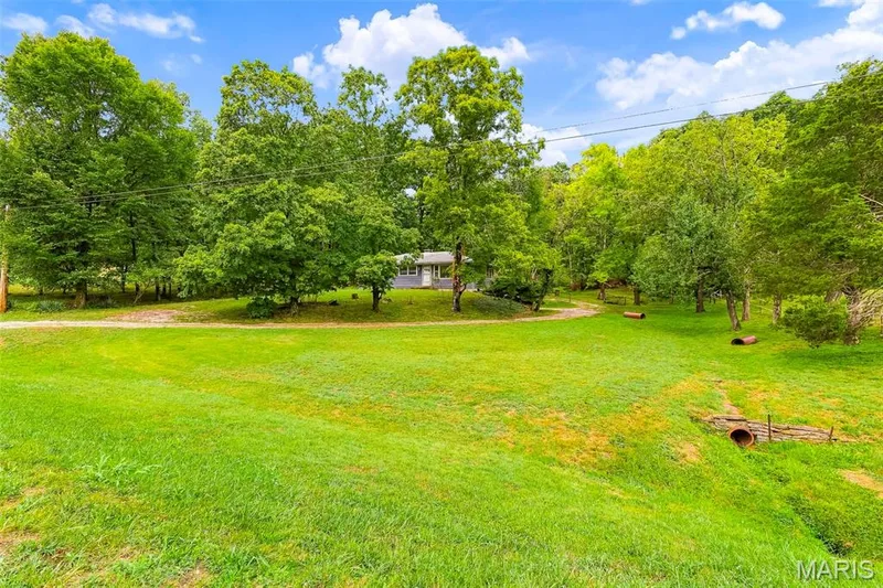 18651 Saint Albans Road, Wildwood, MO 63038 — listing photo 12 of 41