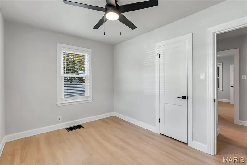 1165 Jackson Street, St Charles, MO 63301 — listing photo 17 of 35