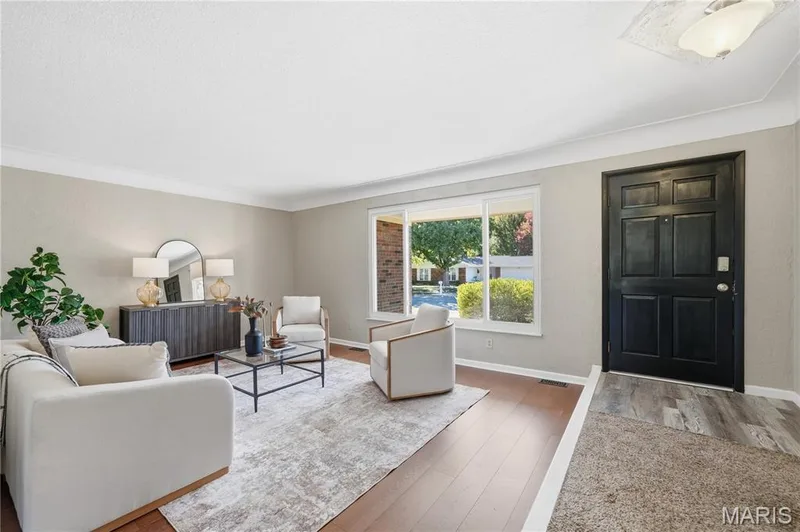 2908 Westminister Drive, St Charles, MO 63301 — listing photo 6 of 25