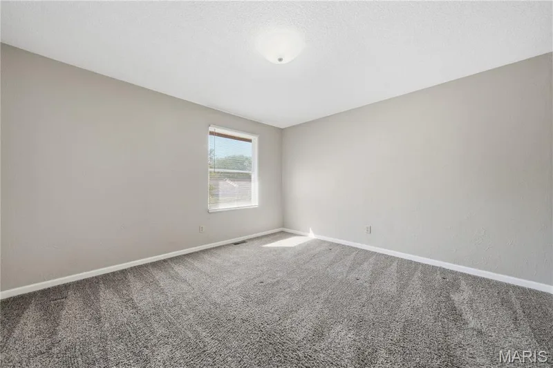 2908 Westminister Drive, St Charles, MO 63301 — listing photo 18 of 25