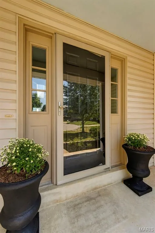 7 Town Cryer Court, O'Fallon, MO 63366 — listing photo 4 of 56