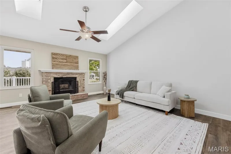 7 Town Cryer Court, O'Fallon, MO 63366 — listing photo 8 of 56