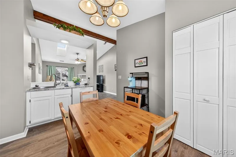 929 Sugar Lake Court #7, St Peters, MO 63376 — listing photo 6 of 24