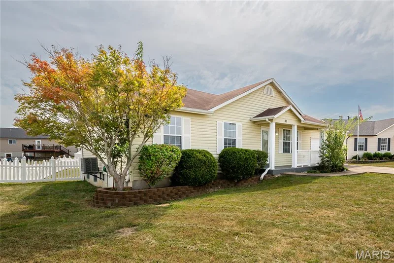 41 Double Creek Court, Wentzville, MO 63385 — listing photo 3 of 32