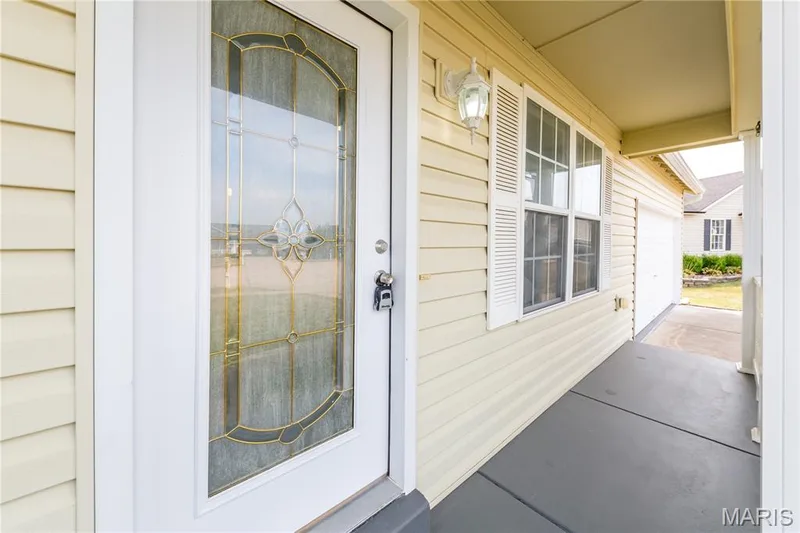 41 Double Creek Court, Wentzville, MO 63385 — listing photo 4 of 32