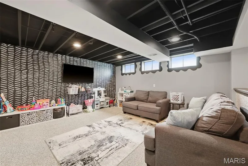 6 Queensboro Drive, O'Fallon, MO 63376 — listing photo 31 of 37