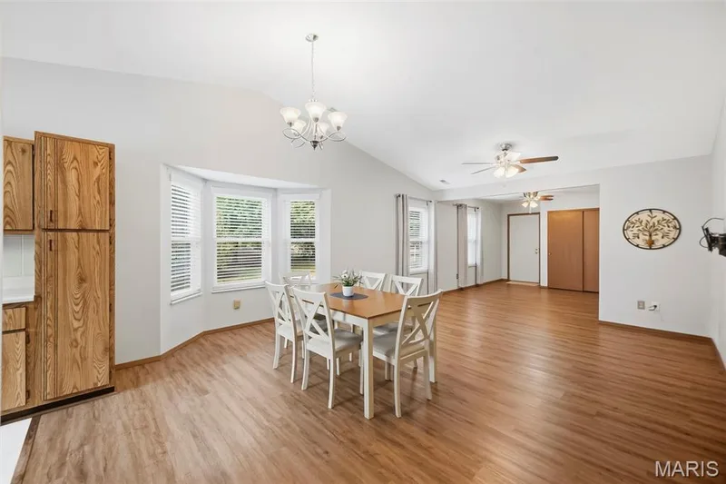 419 Cambridge Place #A, St Peters, MO 63376 — listing photo 4 of 29