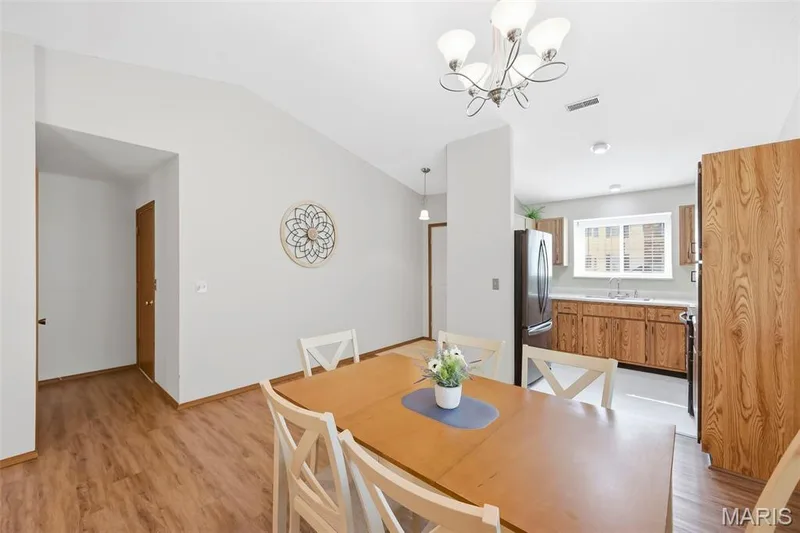419 Cambridge Place #A, St Peters, MO 63376 — listing photo 6 of 29