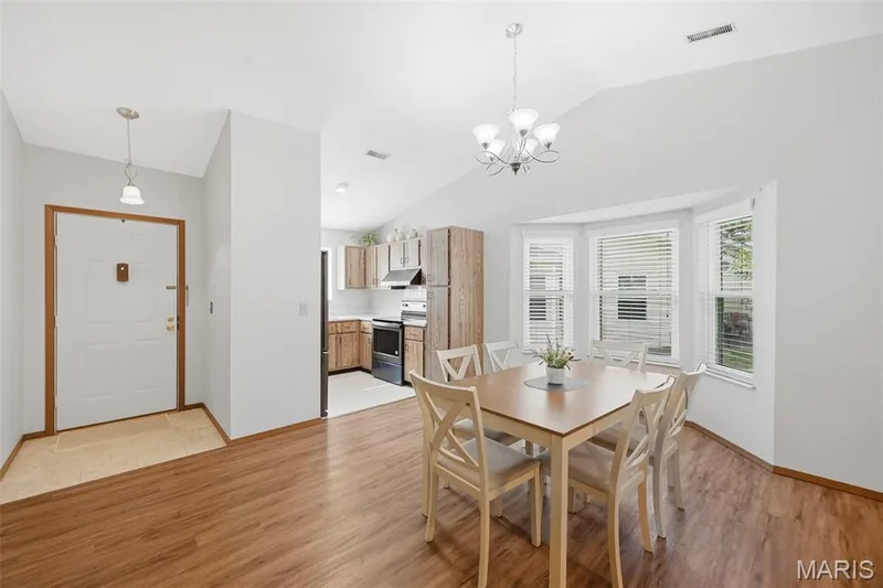 419 Cambridge Place #A, St Peters, MO 63376 — listing photo 7 of 29