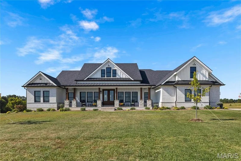 129 Lonesome Dove Way, Foristell, MO 63348 — listing photo 37 of 40