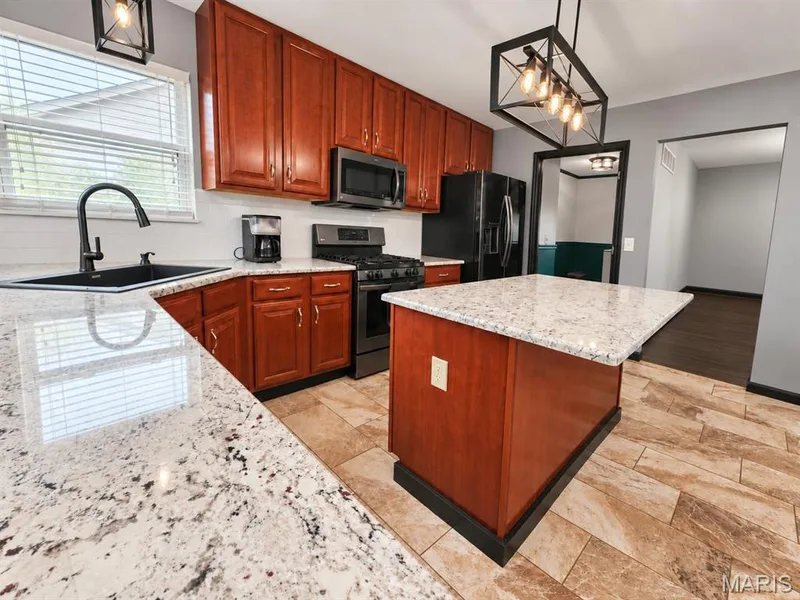 Granite countertops — 2548 Autumn Fields Lane, Wentzville, MO 63385