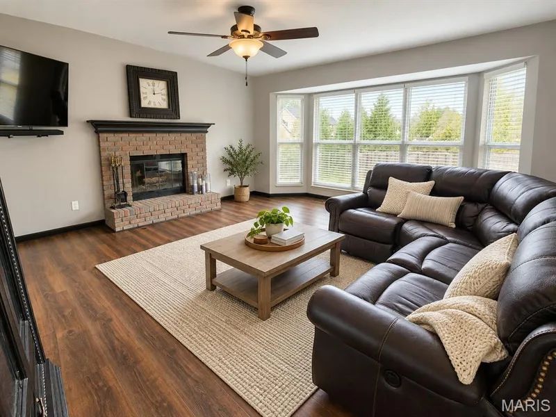 2548 Autumn Fields Lane, Wentzville, MO 63385 — listing photo 11 of 34