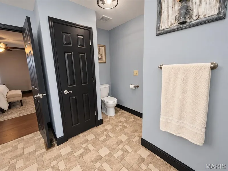 2548 Autumn Fields Lane, Wentzville, MO 63385 — listing photo 22 of 34