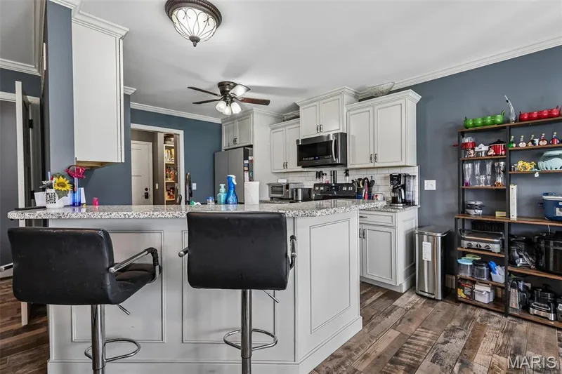 206 Colonial Crossing, Wentzville, MO 63385 — listing photo 15 of 47