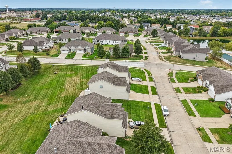 206 Colonial Crossing, Wentzville, MO 63385 — listing photo 42 of 47