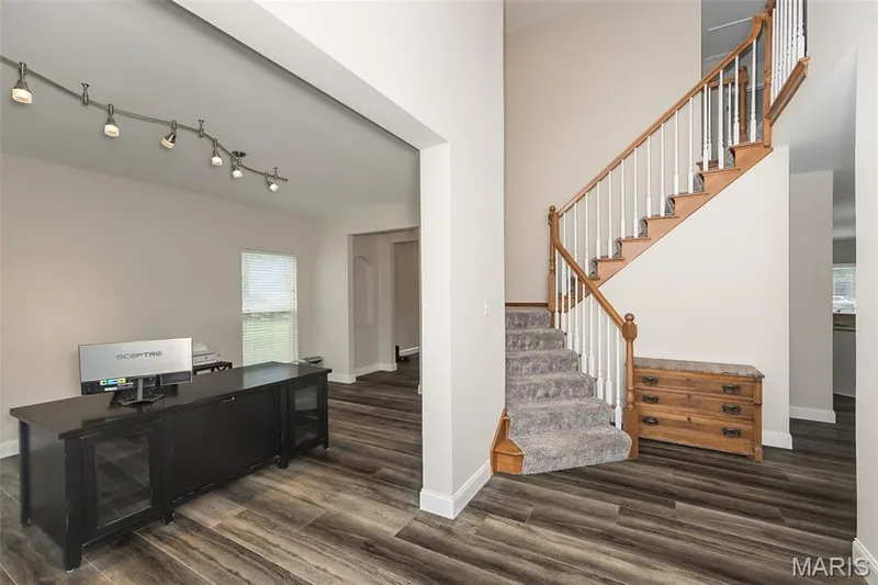 472 Brookhaven Court, O'Fallon, MO 63368 — listing photo 10 of 64