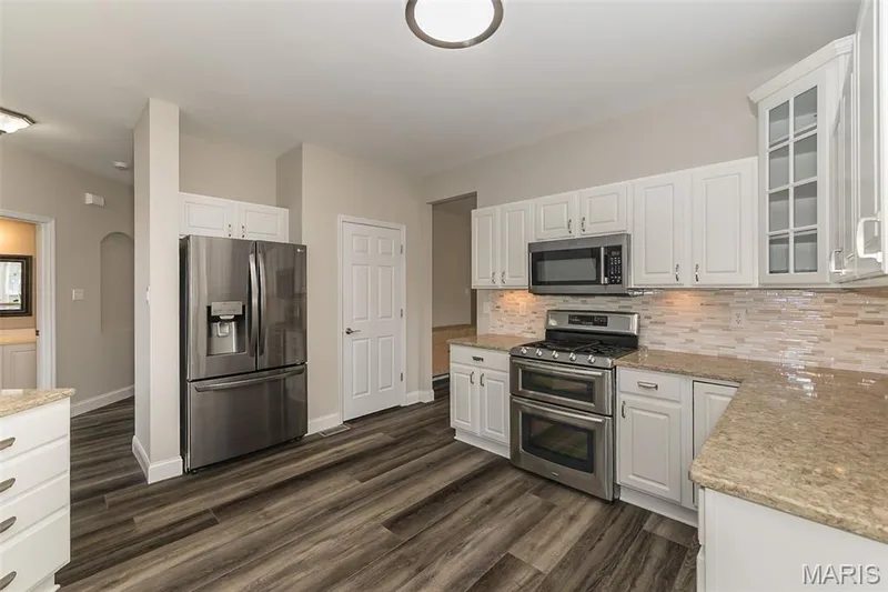 472 Brookhaven Court, O'Fallon, MO 63368 — listing photo 22 of 64