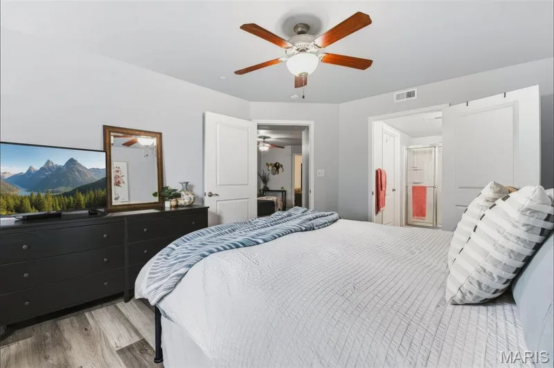 Primary suite — 312 Bramblett Hills, O'Fallon, MO 63366