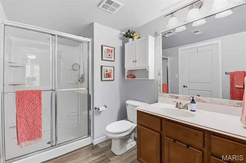 Primary full bath — 312 Bramblett Hills, O'Fallon, MO 63366