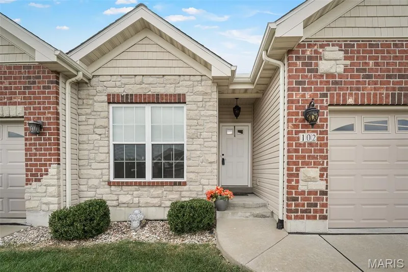 102 Savannah Terrace, Wentzville, MO 63385 — listing photo 24 of 29