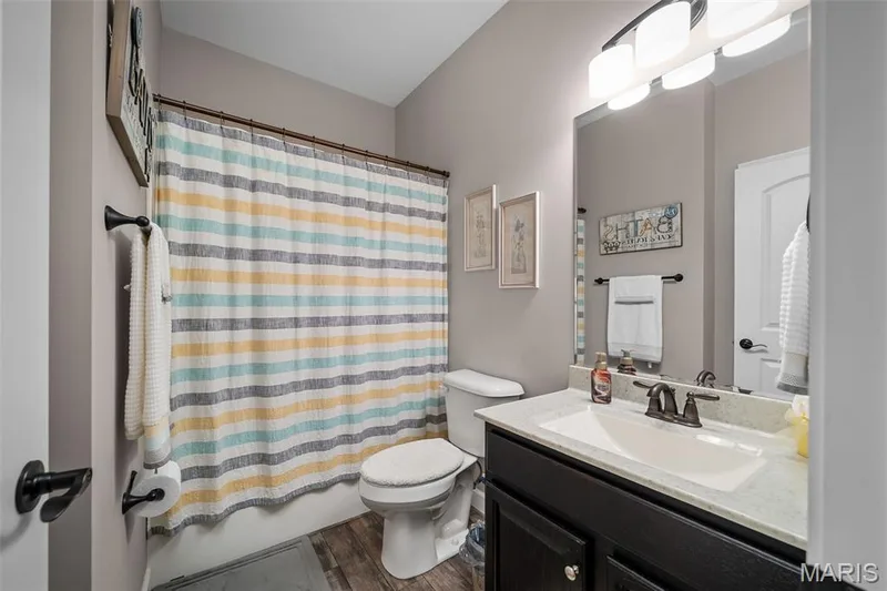 102 Savannah Terrace, Wentzville, MO 63385 — listing photo 19 of 29
