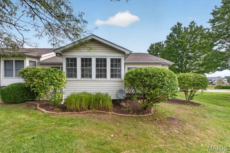2169 Farnsworth Drive #1424A, O'Fallon, MO 63368 — listing photo 36 of 48