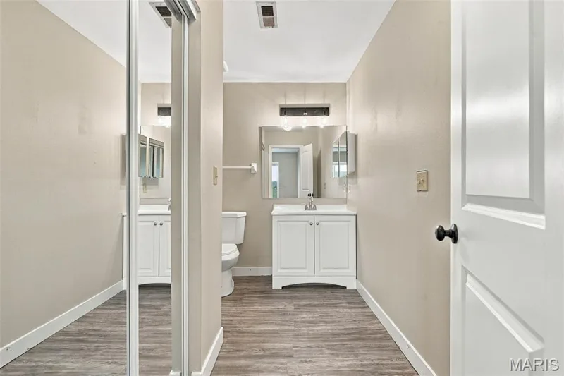 Primary Bathroom — 2415 Sandalwood Creek Court #E, Wildwood, MO 63038