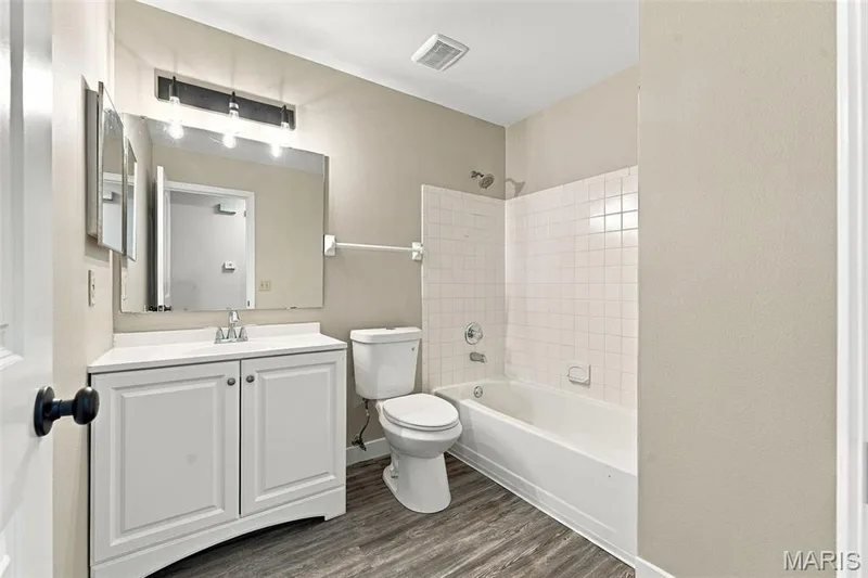 Newly updated main bath — 2415 Sandalwood Creek Court #E, Wildwood, MO 63038