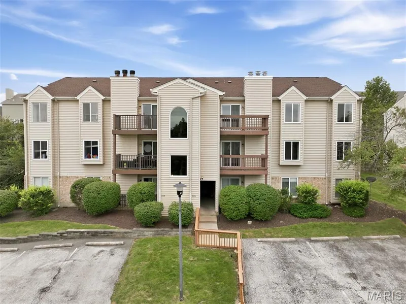 Welcome to Sandalwood Creek — 2415 Sandalwood Creek Court #E, Wildwood, MO 63038